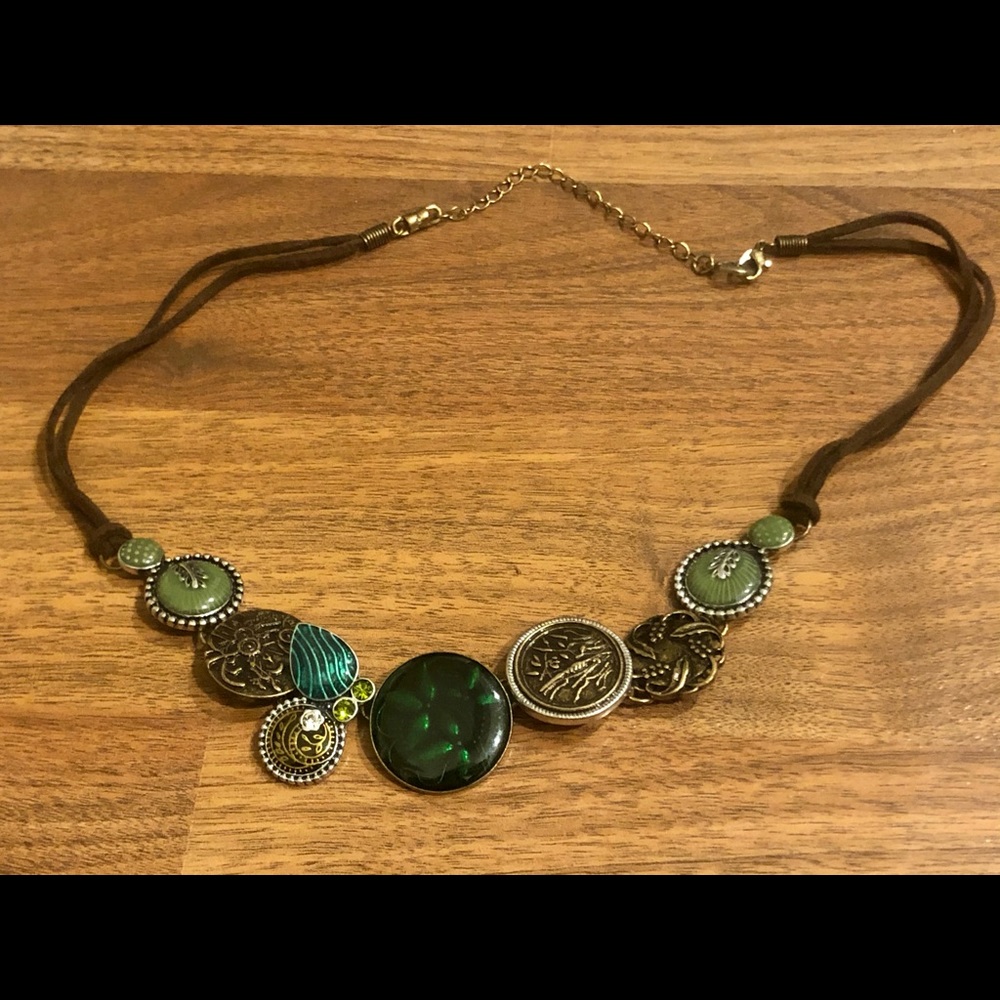 NWOT- 2 green boho necklaces - Picture 5 of 5